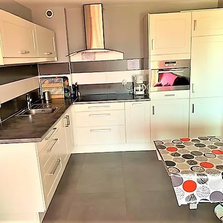 Bel 1 A Avec Loggia Et Parking, Proche Et Centre - Fr-1-790-25 Apartment La Grande-Motte